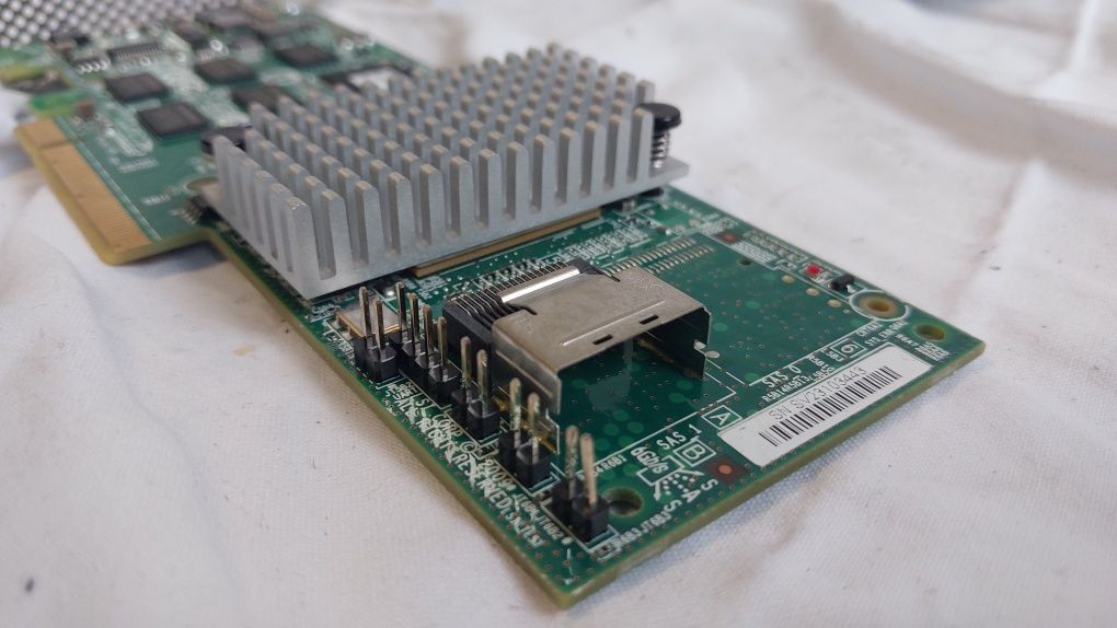 PCI E X8 Kontroler RAID SAS