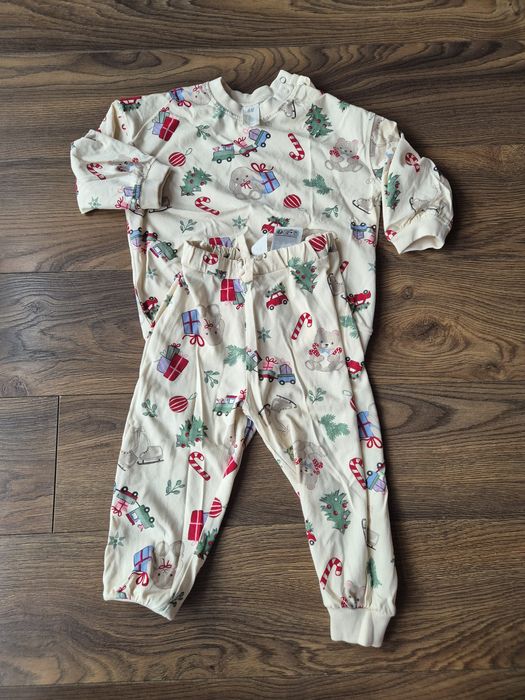 Dres zestaw dresowy dziecięcy świąteczny hm h&m  86