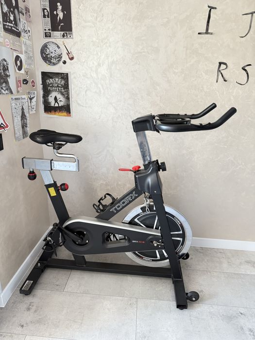 Продам сайкл велотренажер Toorx Indoor Cycle SRX 50S