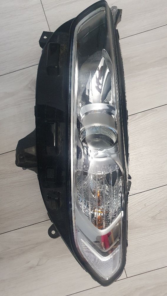 Lampa ford mondeo mk 5 es73 13d155 cd