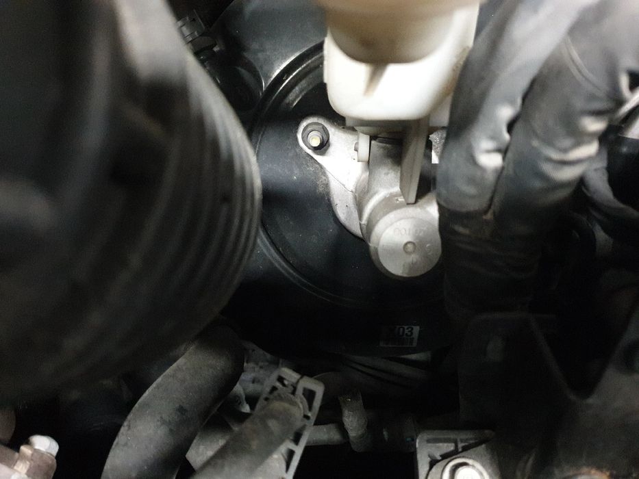 Conjunto de bancos SUZUKI SX4 S-Cross (JY)