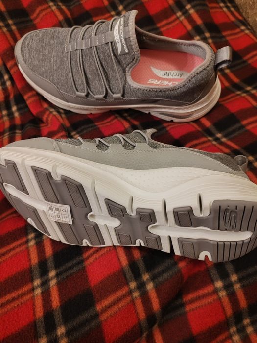 Слипоны женские Skechers ArchFit тапочки кроссовки размер 38 НОВЫЕ
