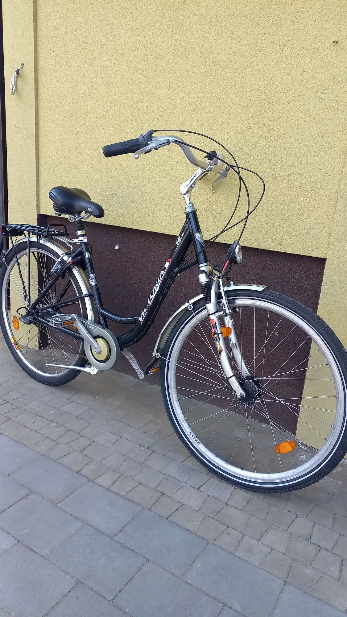 Велосипед дамка/ жіночий/ планетарка 28 з Німеччини