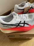 Ténis ASICS Metaspeed Sky