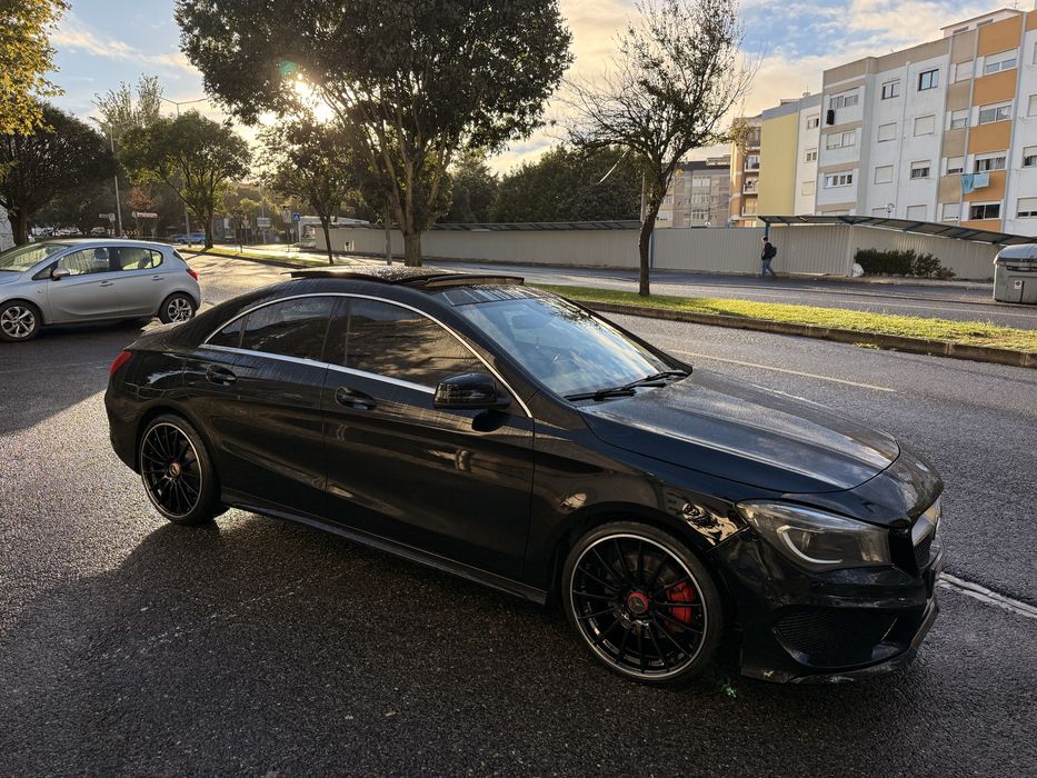 Mercedes CLA 220cdi AMG caixa auto