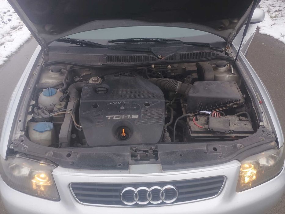Audi A3 8L 1.9TDI 90KM Lift 3 lata w kraju zadbana 2001r.