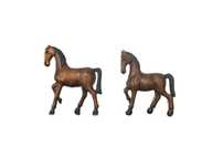 Cavalos de madeira de grandes dimensoes