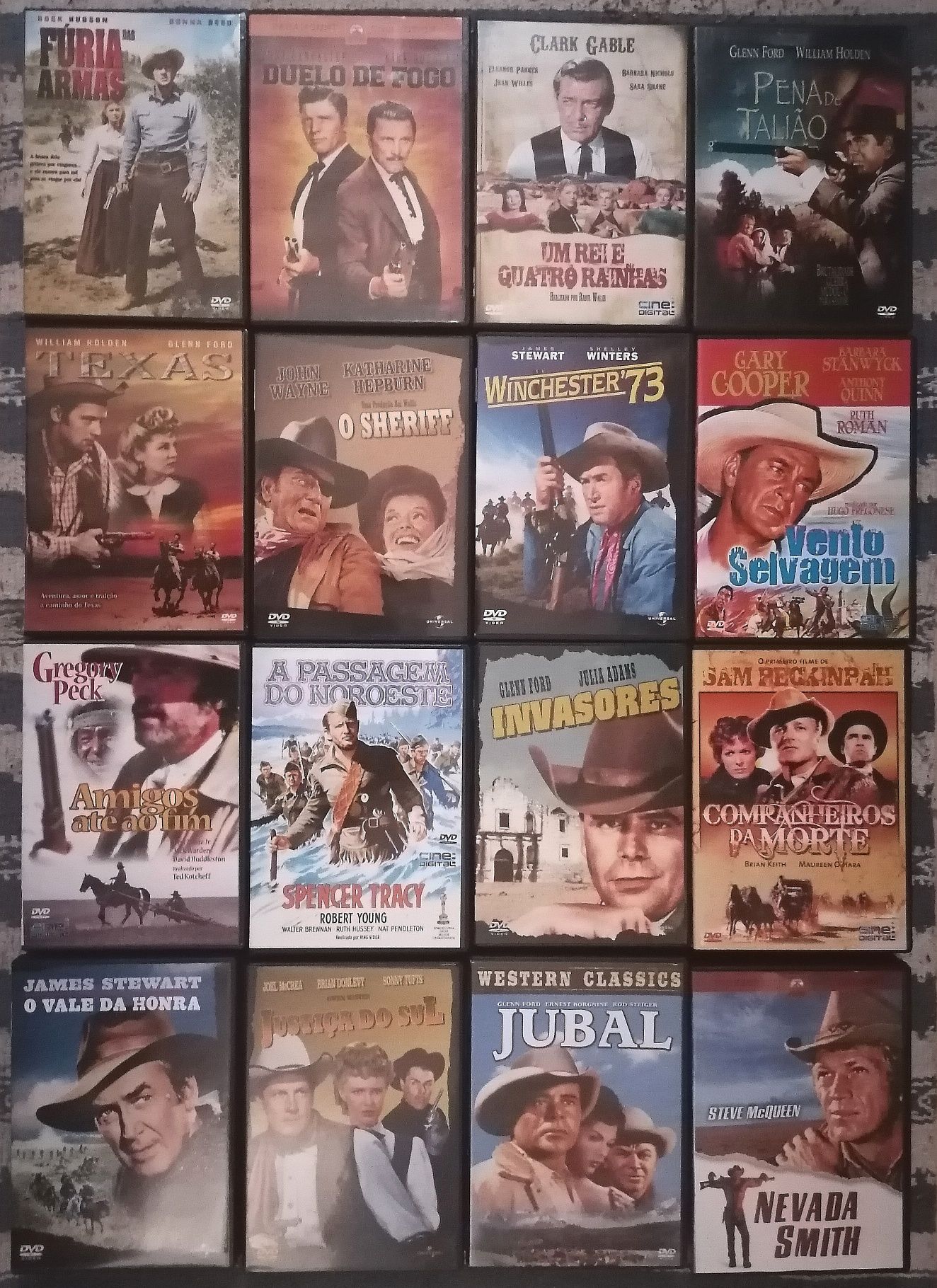 Lote de 227 títulos de DVD originais: dvd's / séries (lote 17)