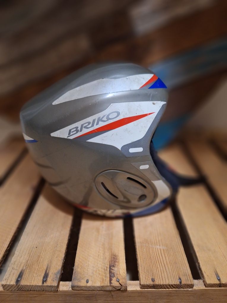 Kask narciarski dla dziecka