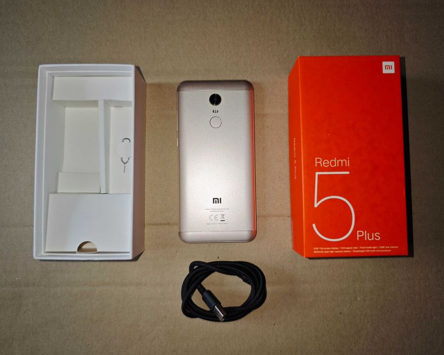Смартфон Xiaomi Redmi 5 Plus 3/32 Android