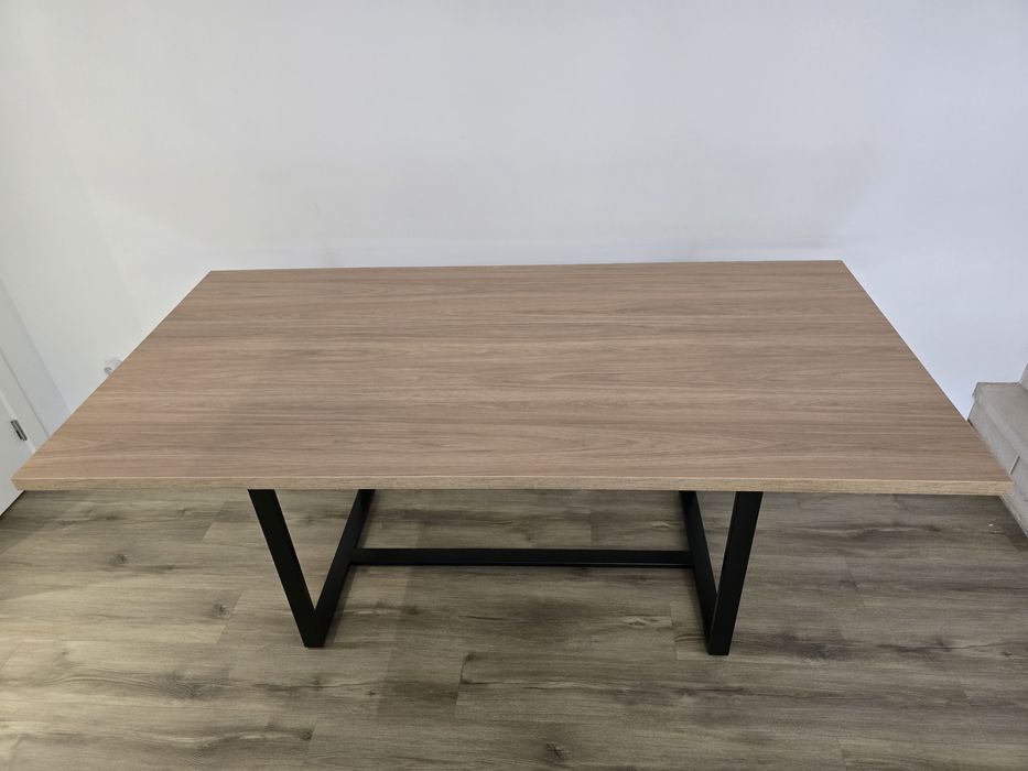 Mesa de jantar [6 pessoas]