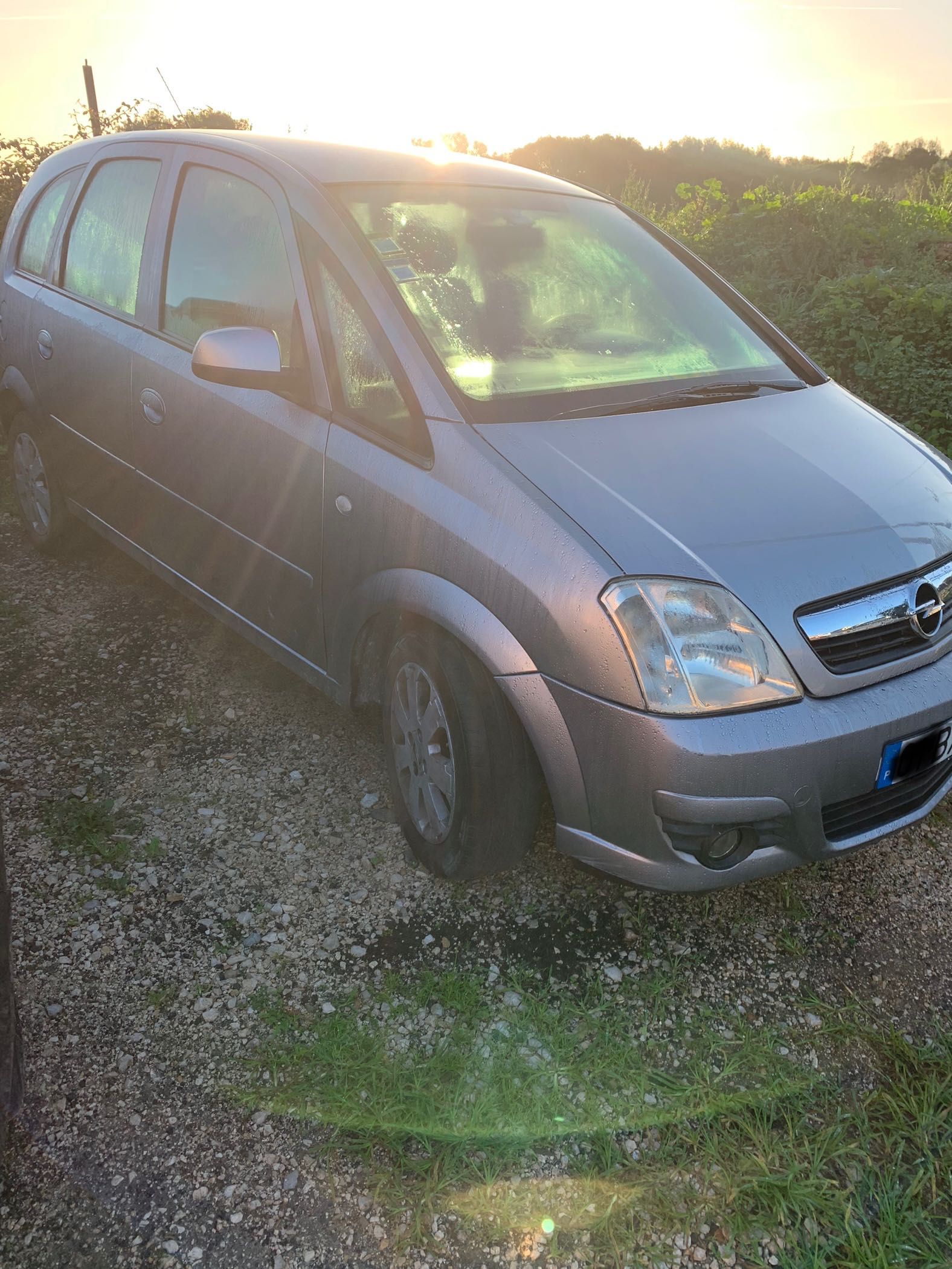 Opel meriva 1.3cdti para peças