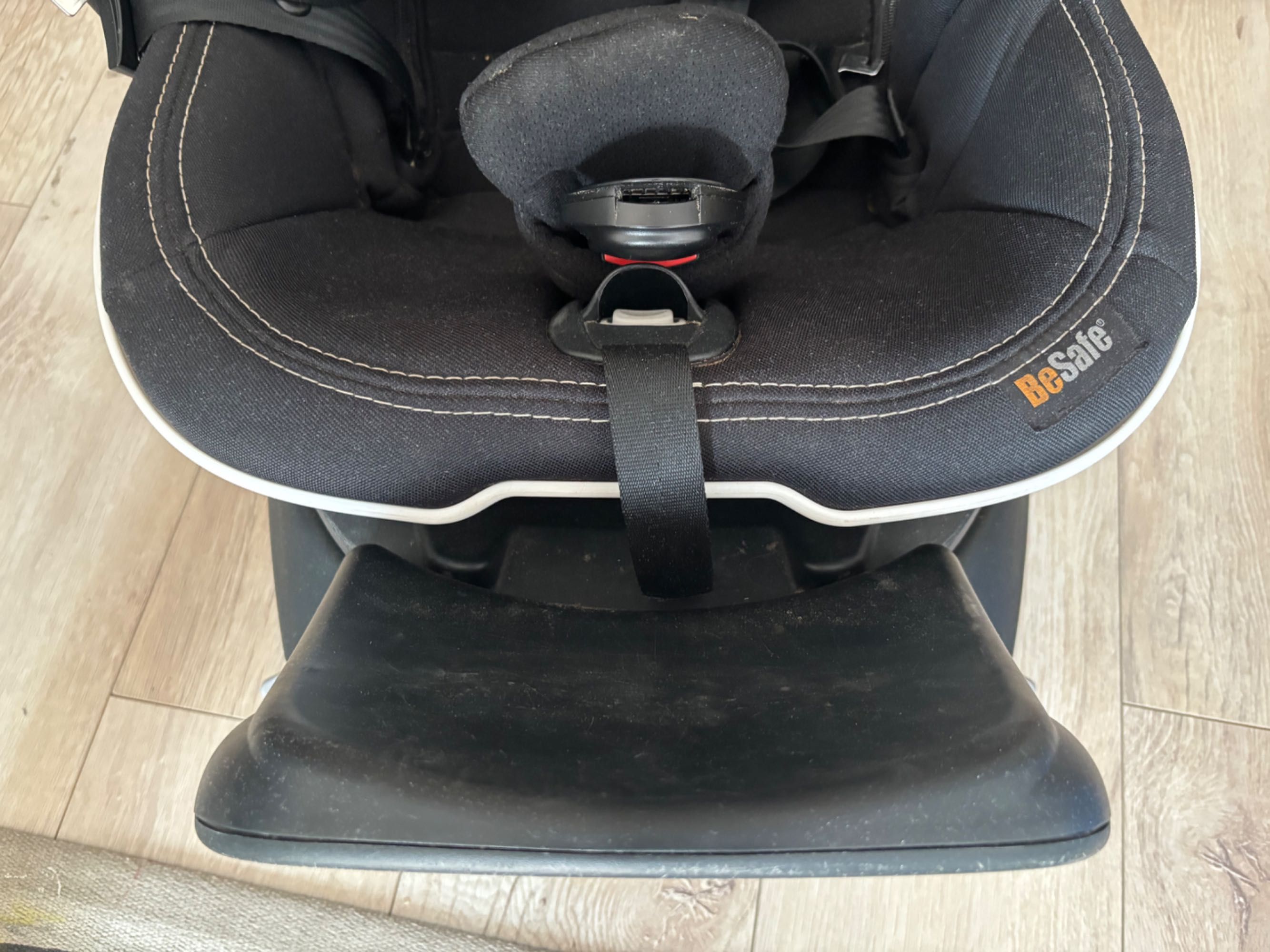 BESAFE iZi TWIST i-Size fotelik samochodowy dla dzieci 0-18kg
