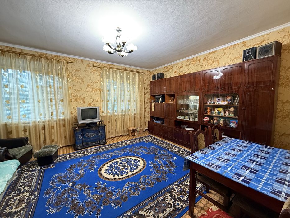 Продам добротный дом в. Подгородном ! ( С )