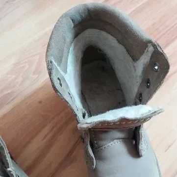 buty Lasocki 37 trapery beżowe ocieplane