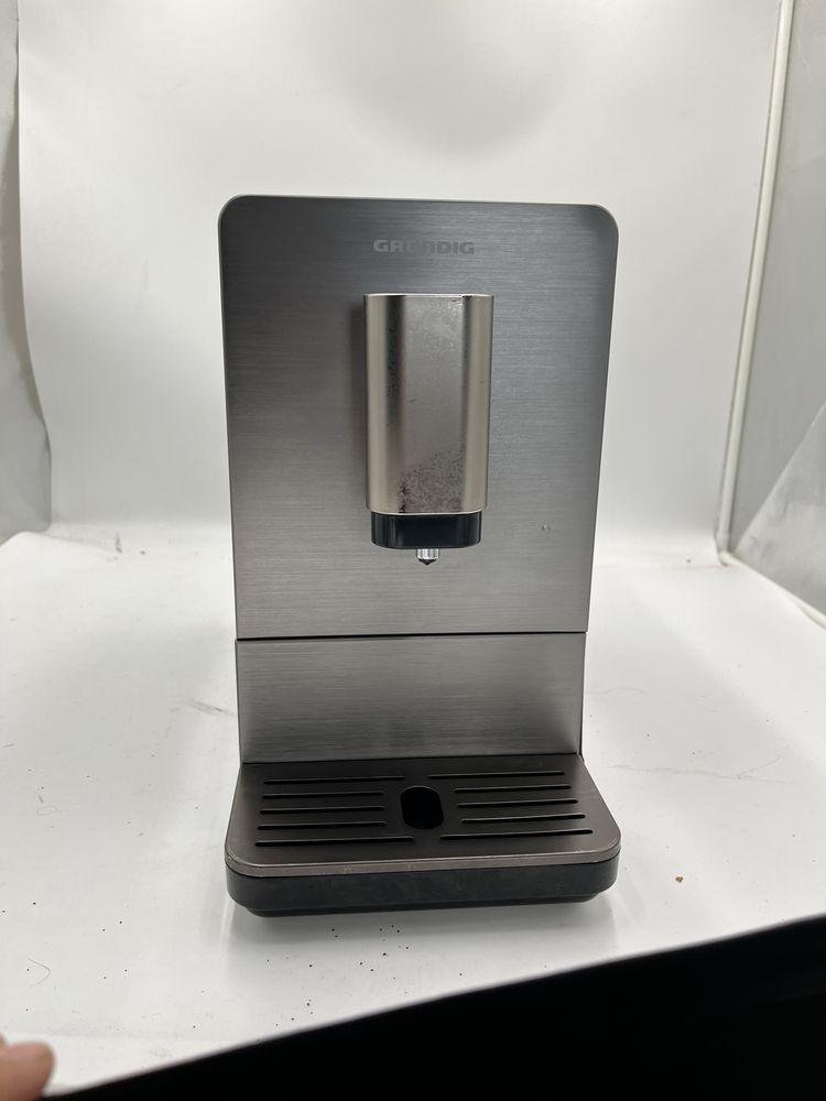 Grundig KVA 4830 automatyczny ekspres do kawy, 135