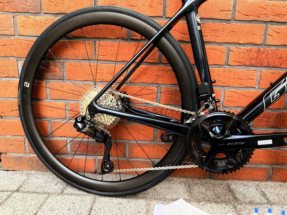 rower szosowy Giant TCR Advanced 1 di2 2/12 r.M