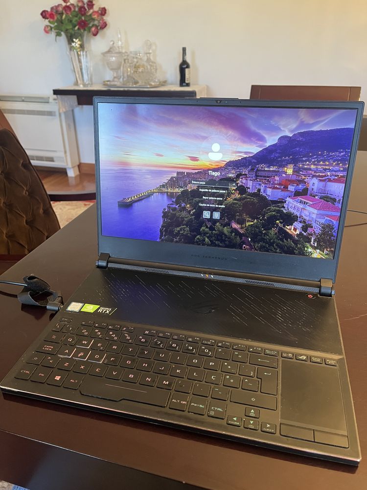 ASUS ROG Zephyrus S