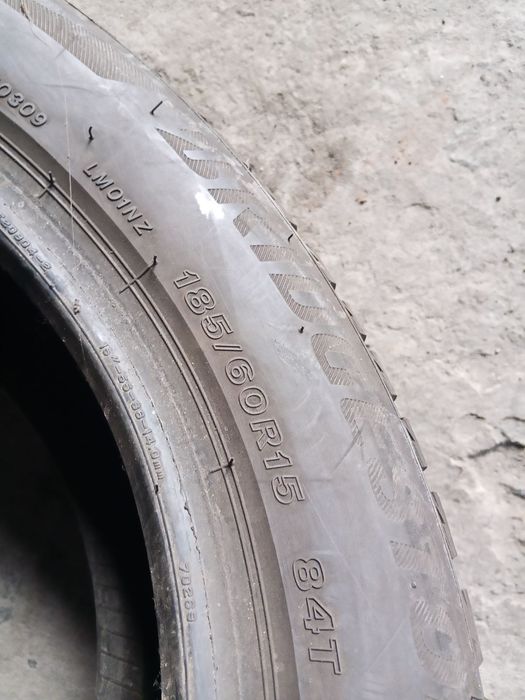 185.60.15 Bridgestone 4шт зима БУ склад шины резина из Европы 60 R15