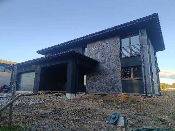 Budowa domów i wykończenia wnętrz – ponad 30 lat doświadczenia.