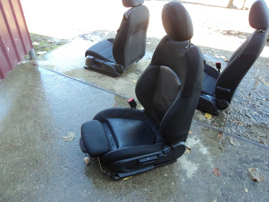 Мерседес Audi  Шкода VW БМВ опель рено водійські сидіння сеат ваз