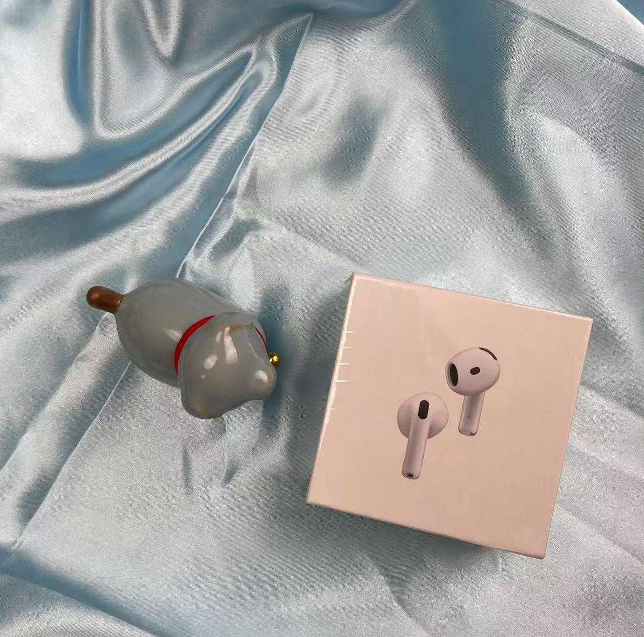 Oryginalne słuchawki A.pple Air Pods 4 A-N-C