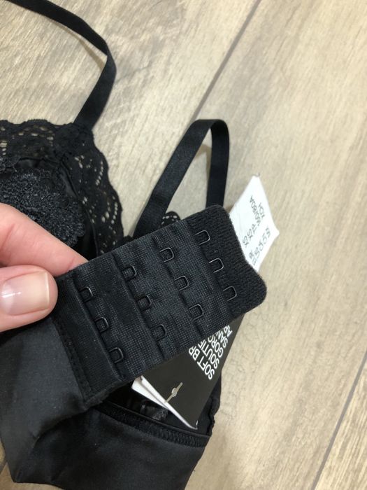 Женский бюстгальтер