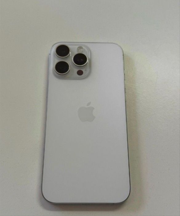 Iphone 16 pro max com garantia