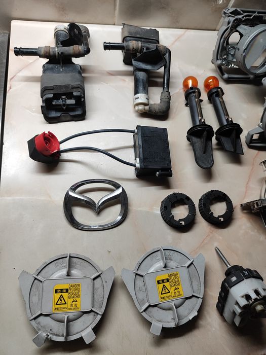 Мазда 6 GG, GH  фара блоки, кришки омивачі фар