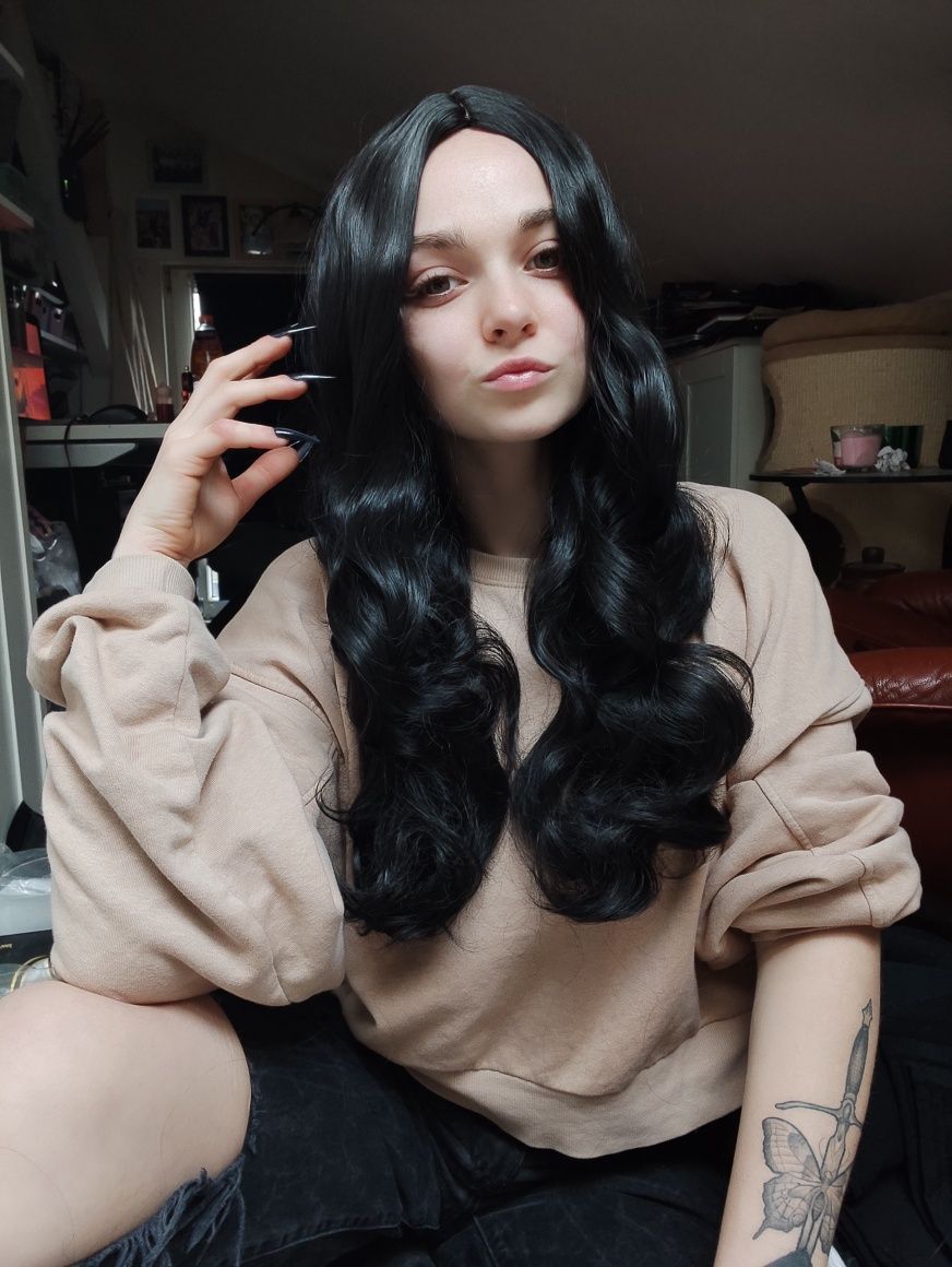 Czarna peruka długa gęsta fale WIG Black cosplay