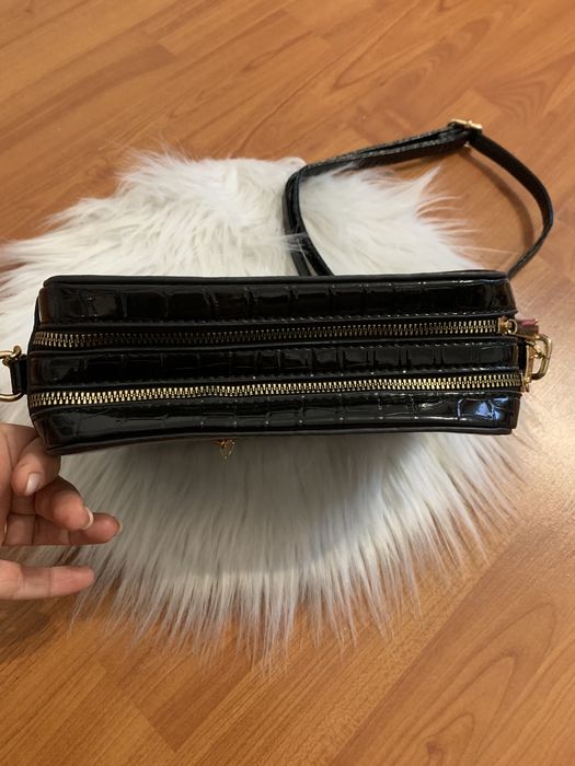 Сумочка Pinko.