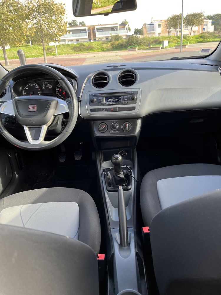 Seat ibiza Tdi  Ano 2014  (como novo)