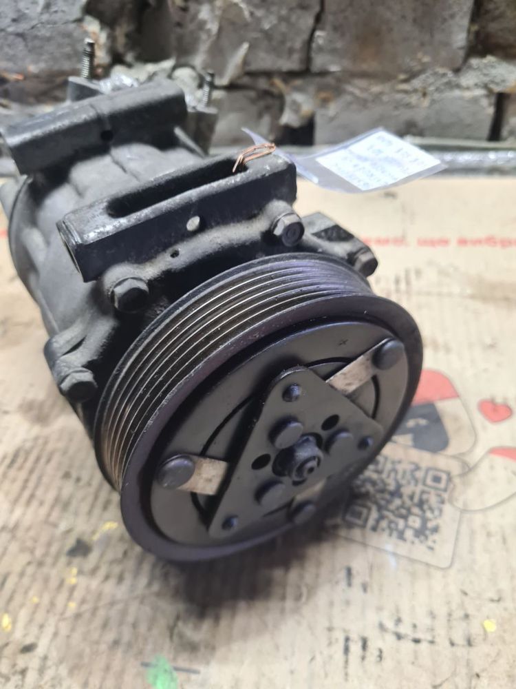 Компресор кондиціонера Citroen C4 Picasso Berlingo Peugeot 307 308 508