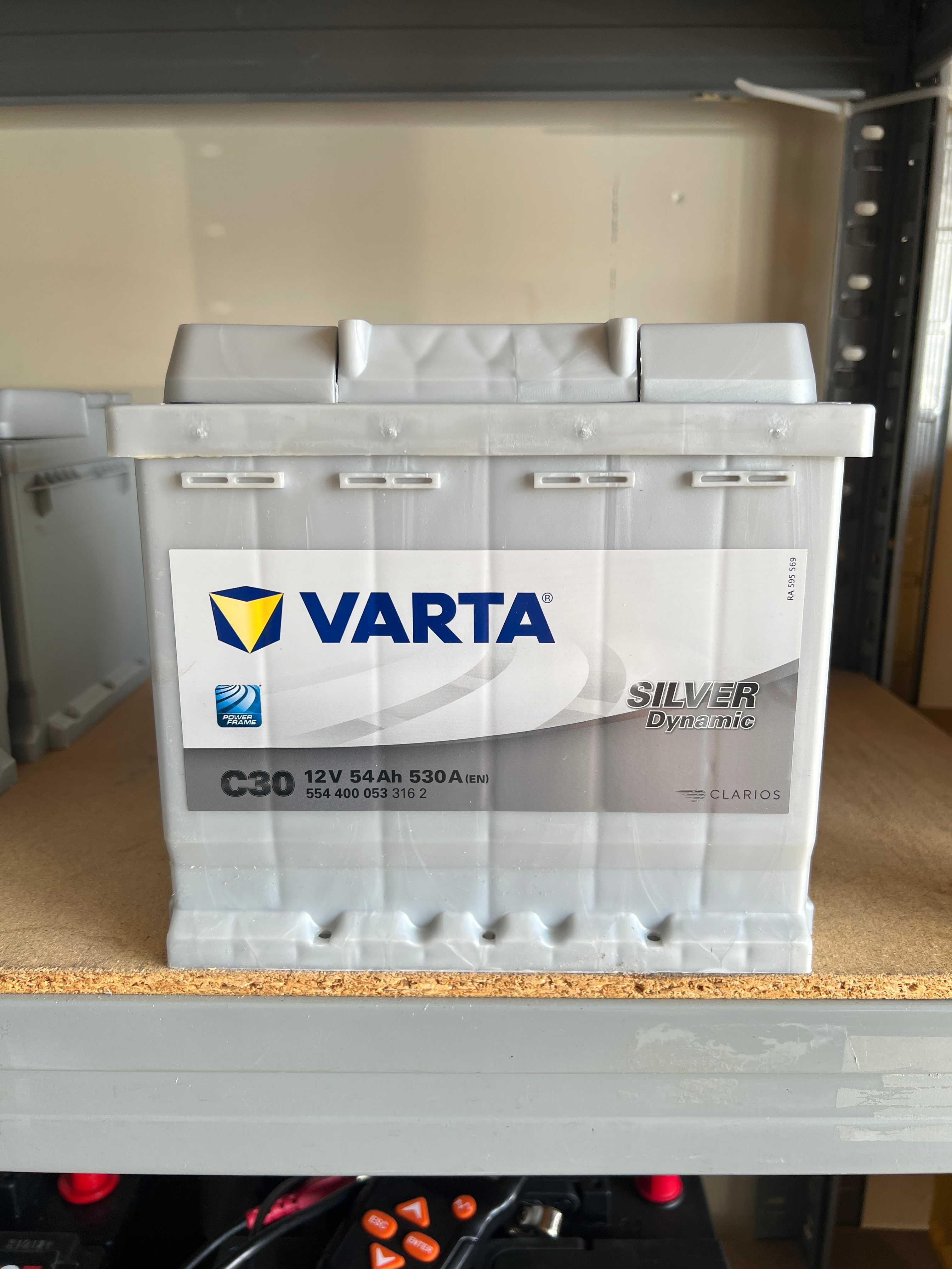 Akumulator VARTA Silver Dynamic C30 54Ah 530A EN
