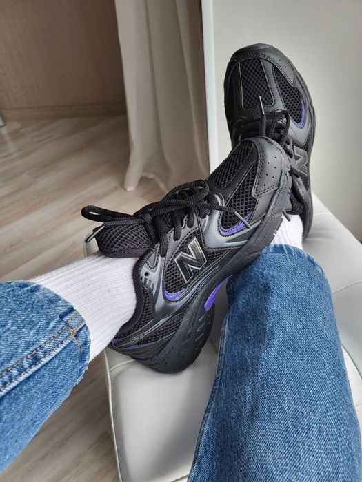 Жіночі зимові кросівки з хутром new balance 530 black чорні