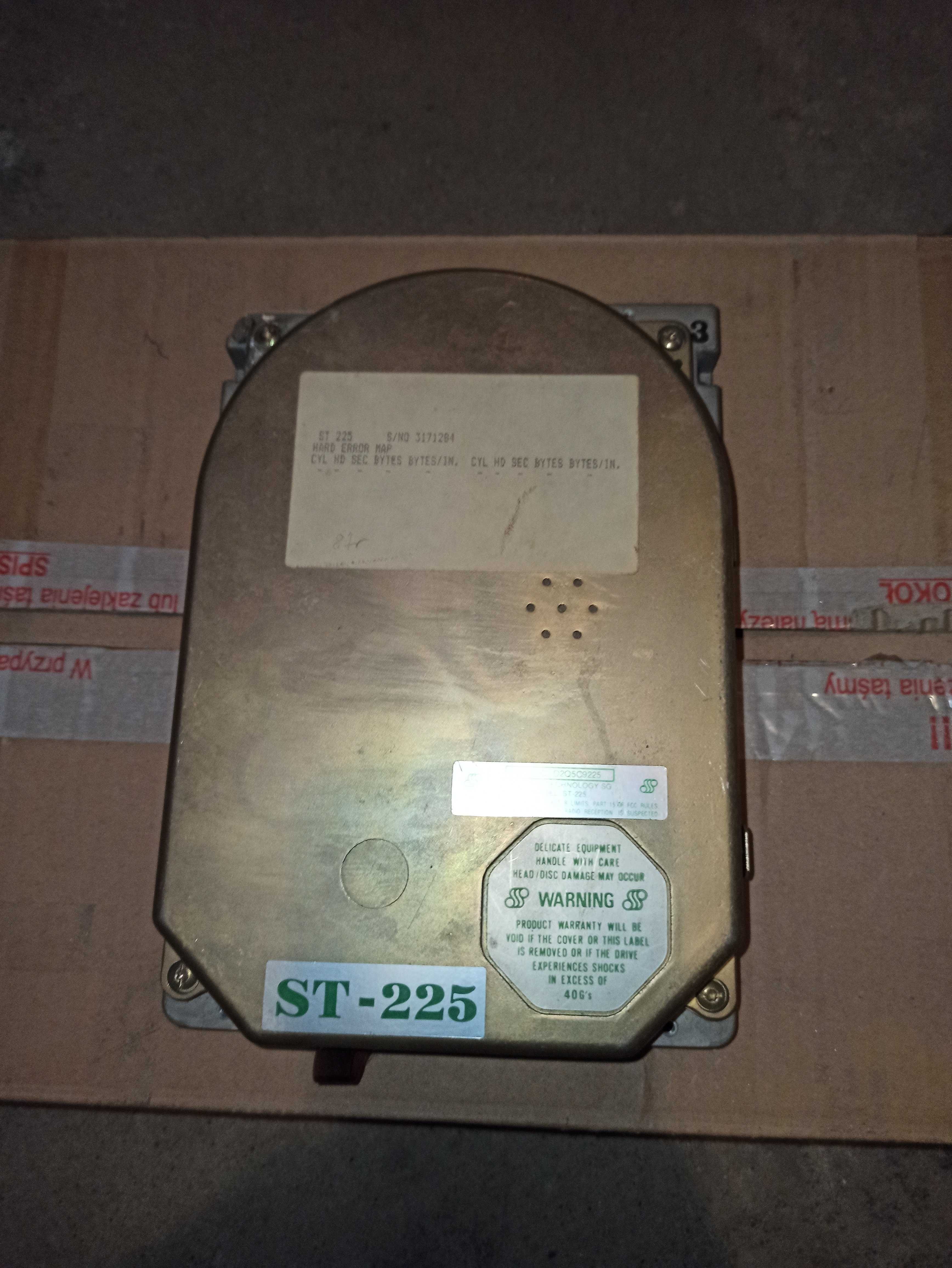 Dysk HDD - 20 MB  - zabytkowy