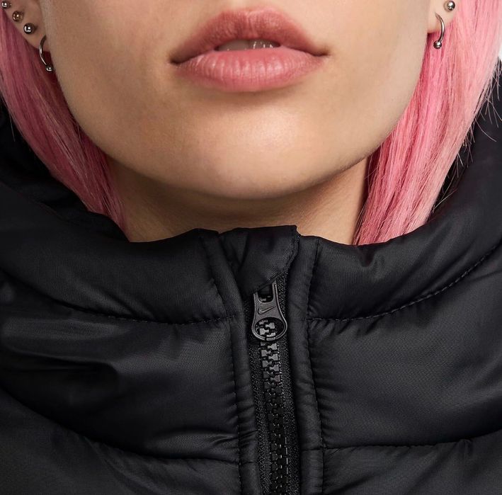 Куртка Nike. Розмір Xs-S