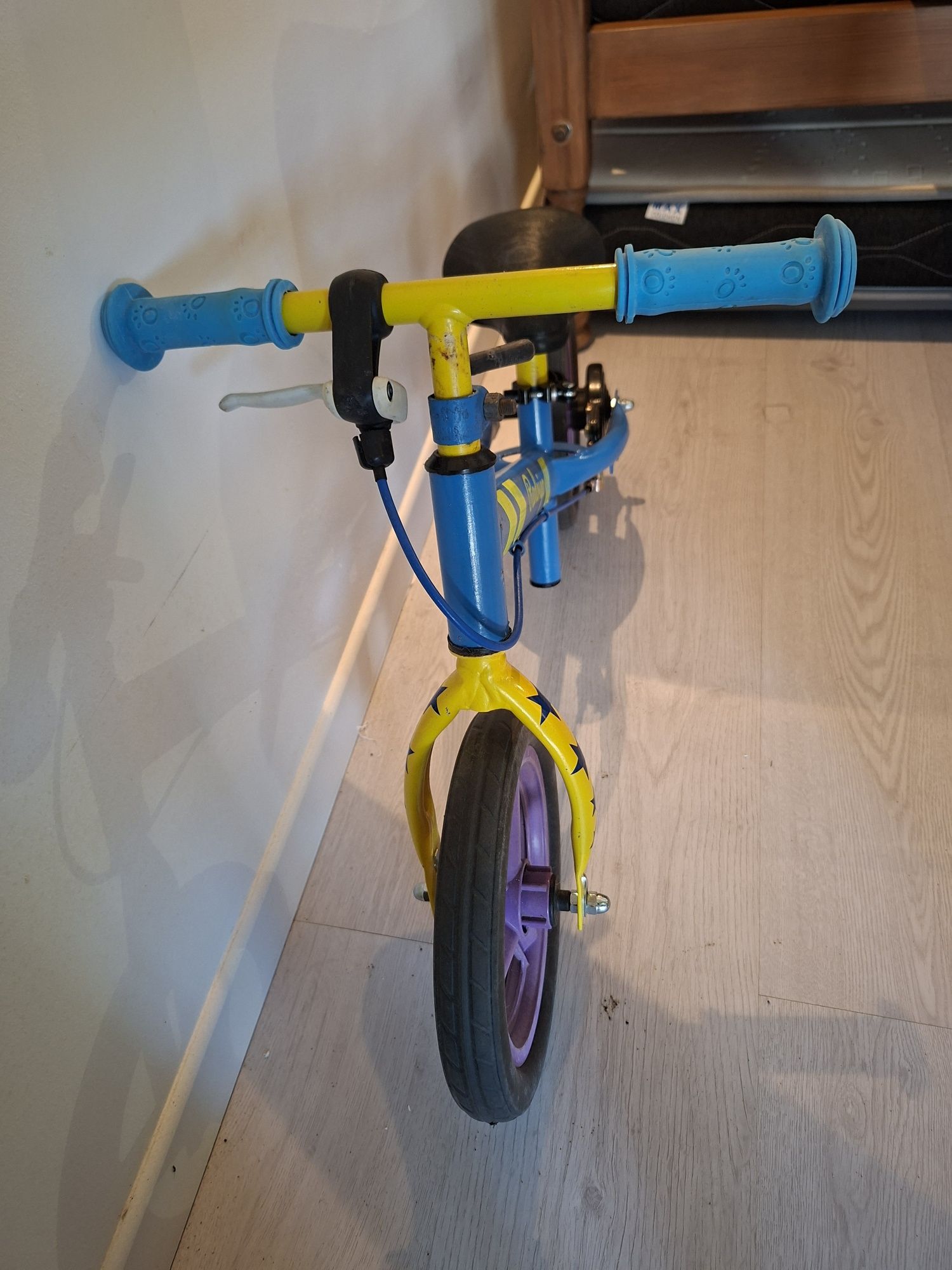 Bicicleta de criança sem pedais