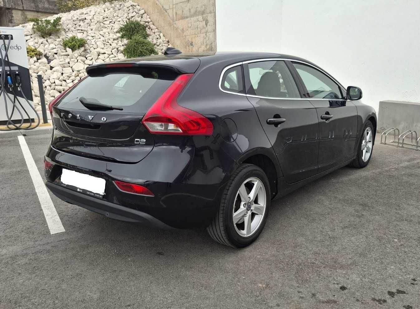 Volvo V40 1.6 D2 Momentum 170000km