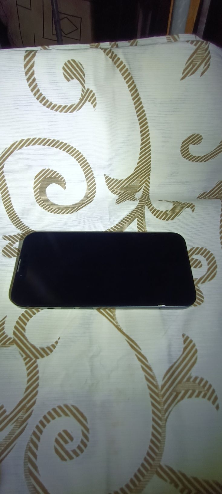 Продам Ihone 13. 128g