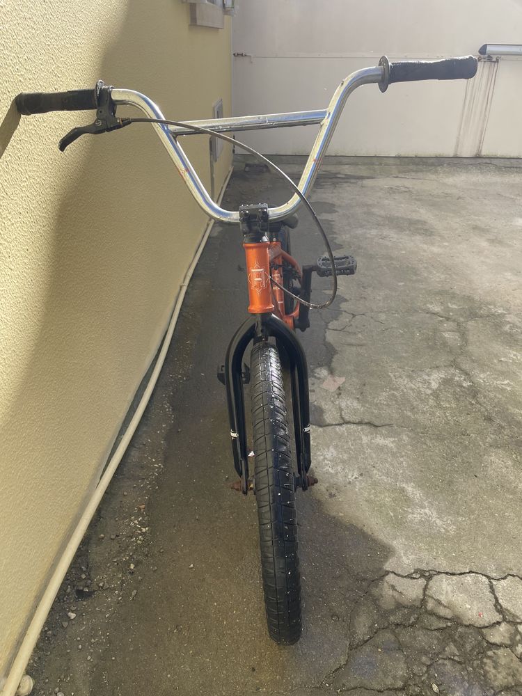 Bicicleta BMX como nova por 350€