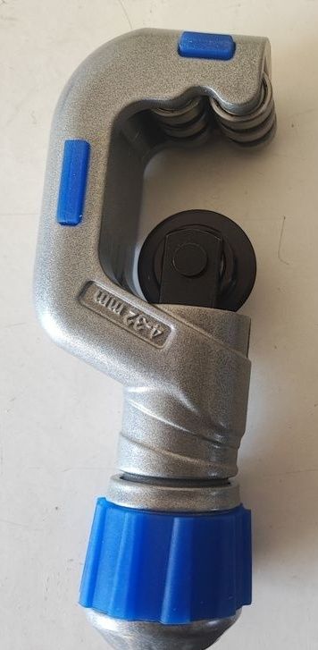 Corta tubo telescópio