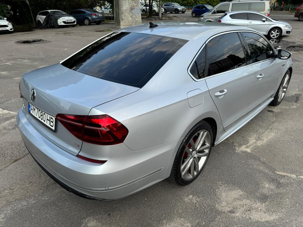 Пассат 17 год R-line.