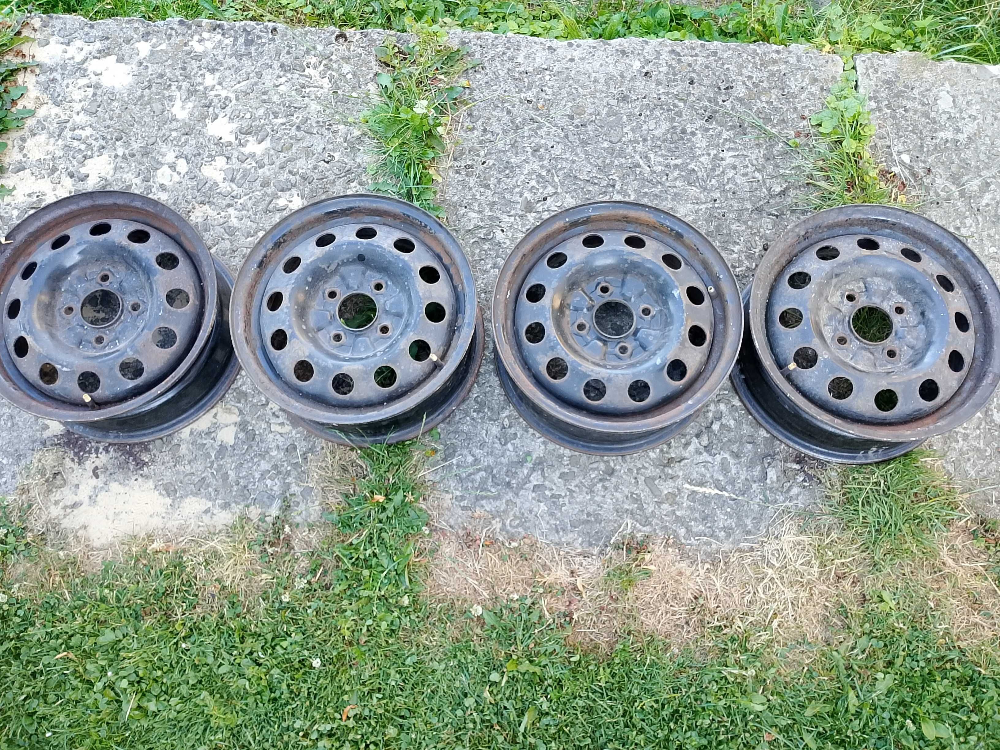 FELGI 15" Rozstaw śrub 4x114