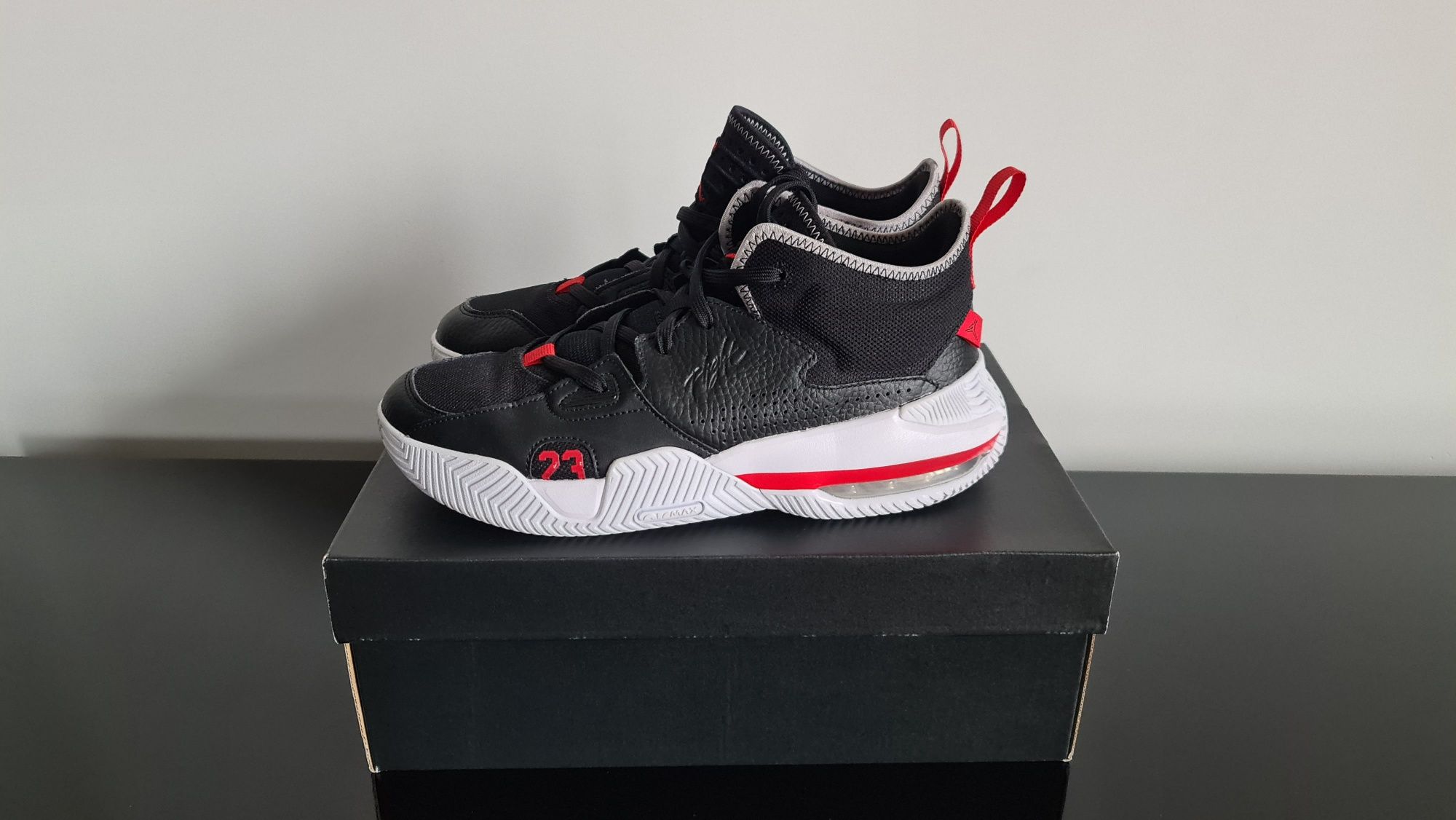 Nike Jordan Stay Loyal 2 buty do koszykówki r. US 9 eur 42.5