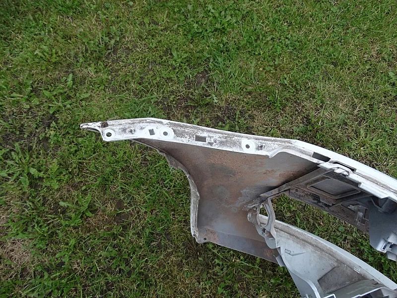 Zderzak przedni Skoda Octavia III Lift Spryski PDC