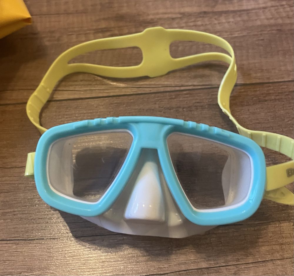 Kolo do plywania Swim safe + okulary