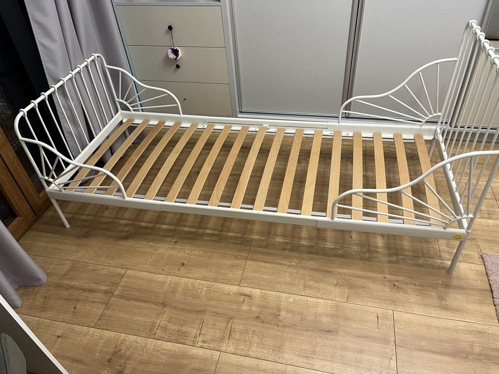 Łóżko Ikea minnen