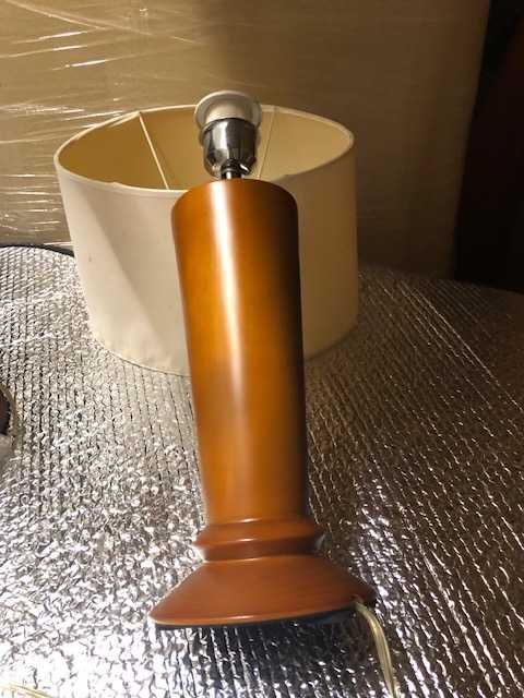 Par de Candeeiros de mesa em madeira