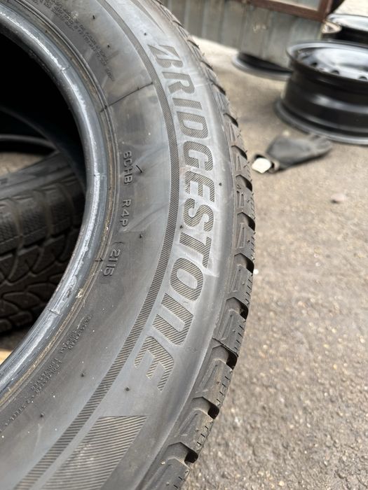 Резина r16 215/65 Bridgestone зима